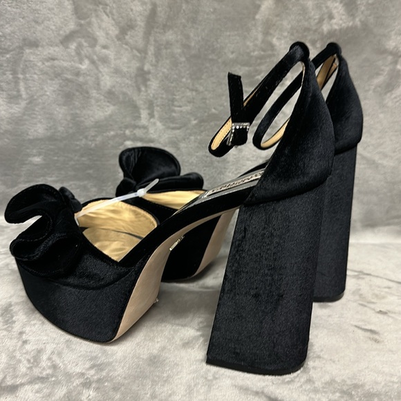 Badgley Mischka Zoelle Ankle Strap Bow Platform High Heel Sandals Size 11 - Picture 6 of 8